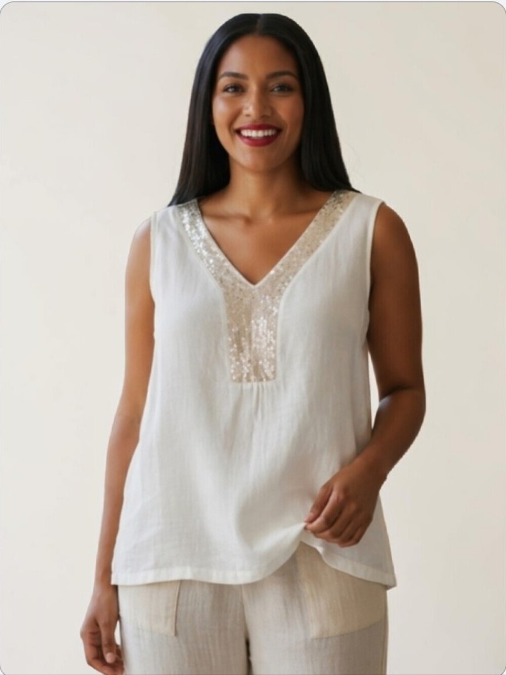 NWOT Midnight Velvet Linen Blend Top with Sequin Trim